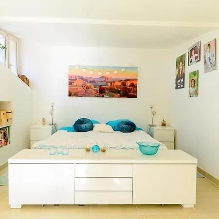 Holiday home Lou Pantail *